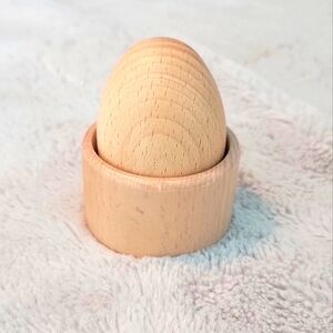 Lovevery Montessori Egg Cup